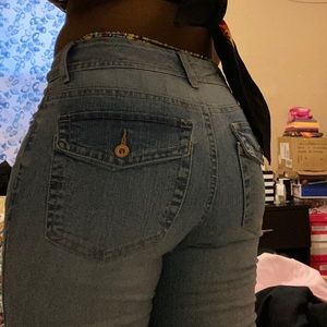 High waisted jeans